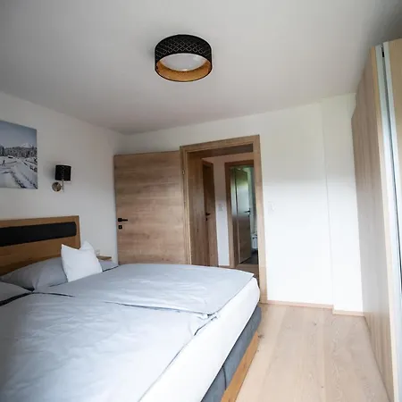 Апартаменты Haus Almrausch *