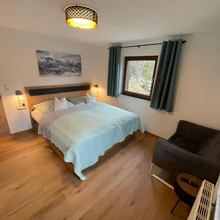 Апартаменты Haus Almrausch